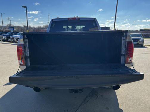 2019 RAM 1500 Classic Warlock Crew Cab 4x4 5'7' Box