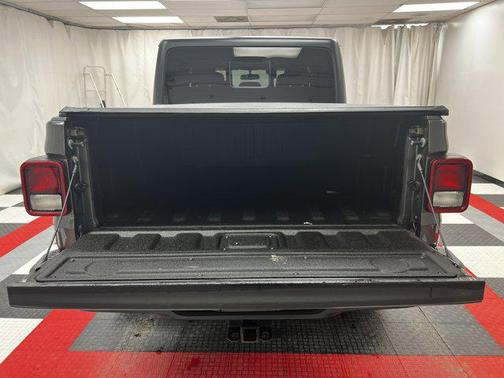 2022 Jeep Gladiator Willys 4x4