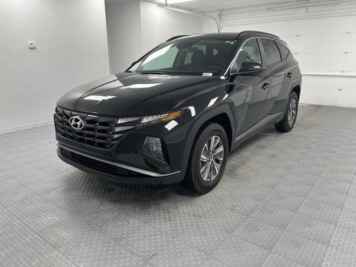 Phantom Black 2023 Hyundai TUCSON Hybrid Blue