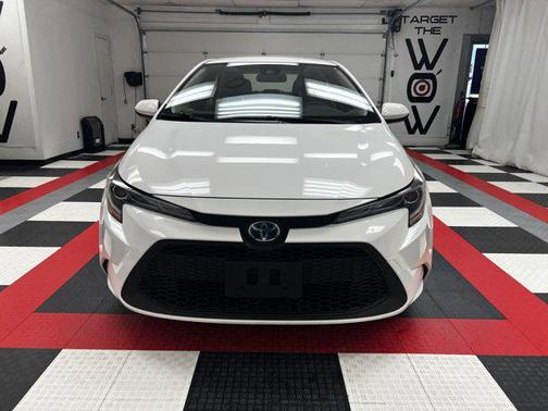 2021 Toyota Corolla Hybrid SE