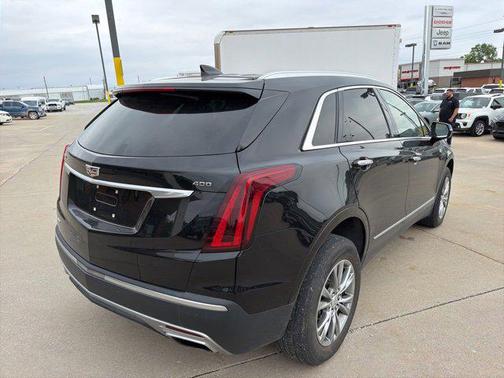 Stellar Black Metallic 2022 Cadillac XT5 Premium Luxury