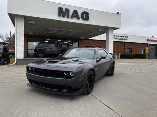 2022 Dodge Challenger R/T Scat Pack Widebody