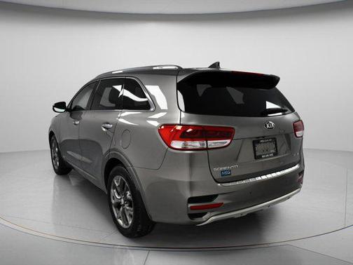 2016 Kia Sorento SX