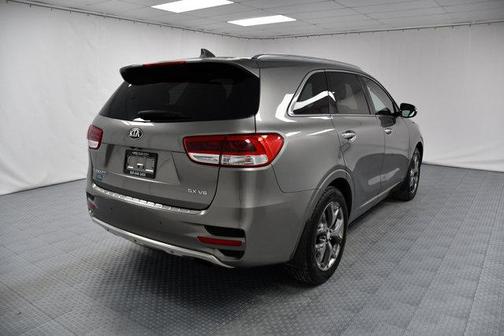 2016 Kia Sorento SX