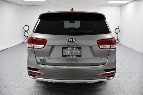 2016 Kia Sorento SX