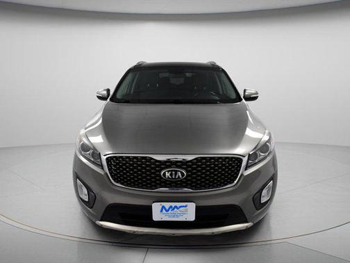 2016 Kia Sorento SX