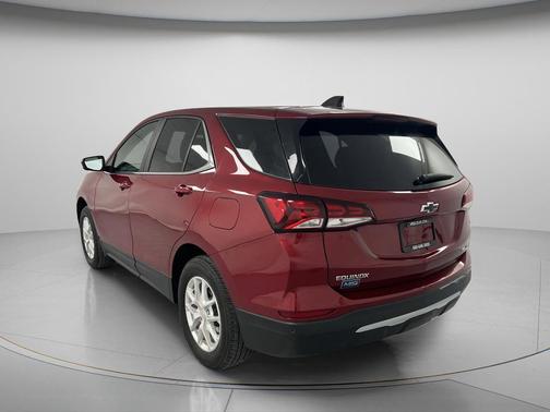 Radiant Red Tintcoat 2023 Chevrolet Equinox 1LT