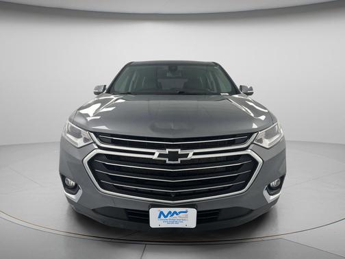 Satin Steel Metallic 2020 Chevrolet Traverse LT Leather