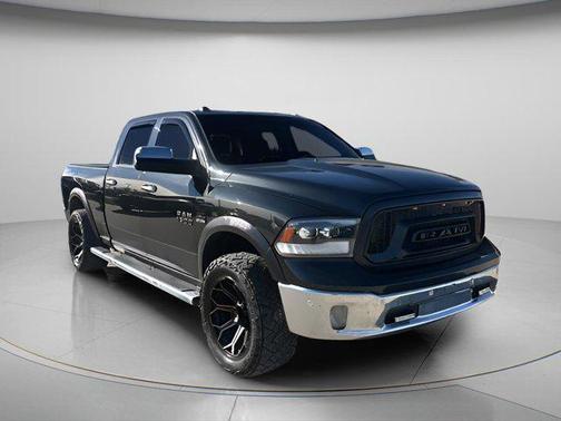 2017 RAM 1500 Laramie