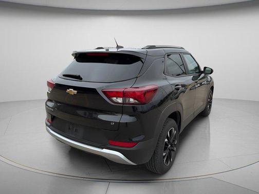 Mosaic Black Metallic 2023 Chevrolet Trailblazer LT