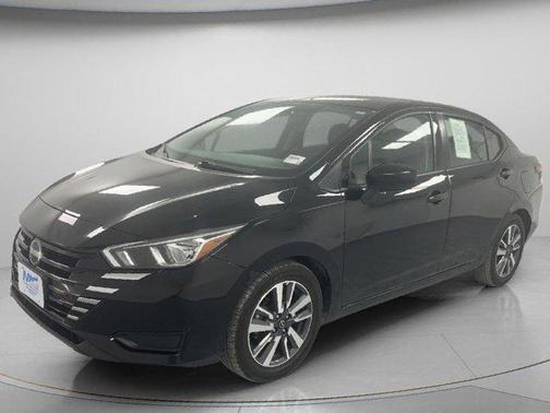 2023 Nissan Versa 1.6 SV