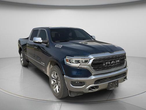 Patriot Blue Pearlcoat 2022 RAM 1500 Limited