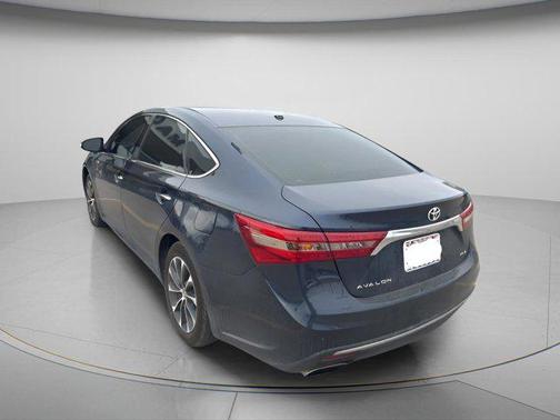 2016 Toyota Avalon Limited