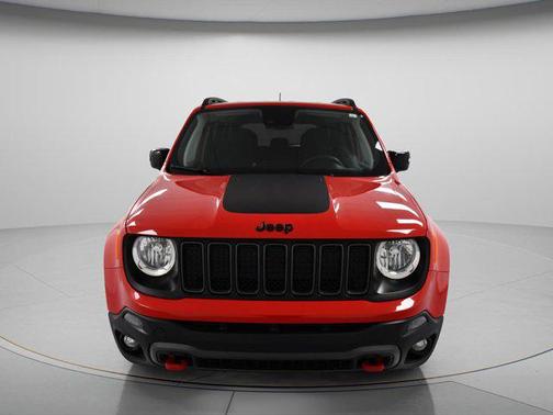 2023 Jeep Renegade Trailhawk