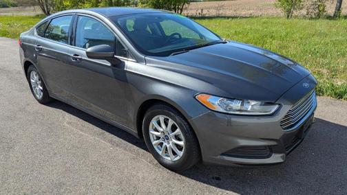 Gray 2016 Ford Fusion S