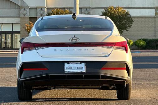 2026 Hyundai ELANTRA HEV Blue