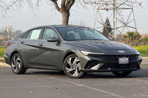 2025 Hyundai ELANTRA HEV Limited