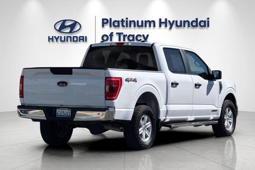 Oxford White 2021 Ford F-150 XLT