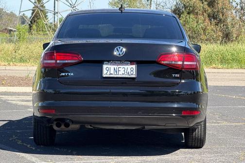 Black Uni 2016 Volkswagen Jetta 1.4T S
