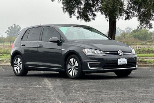 2019 Volkswagen e-Golf SE
