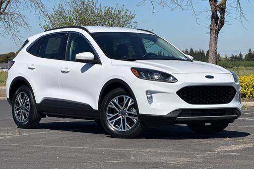 2020 Ford Escape SEL