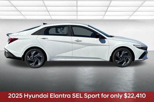 2025 Hyundai ELANTRA Sport