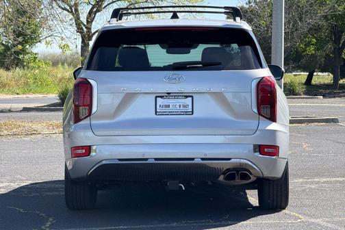 Typhoon Silver 2022 Hyundai PALISADE Calligraphy