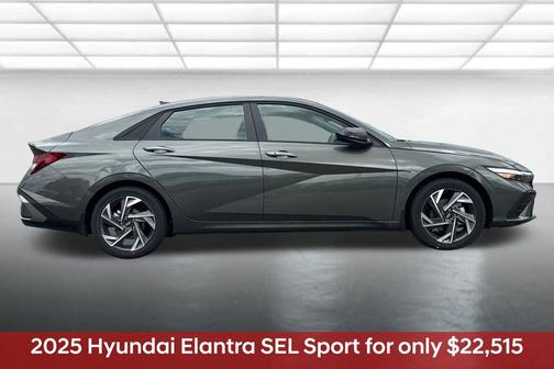 2025 Hyundai ELANTRA Sport