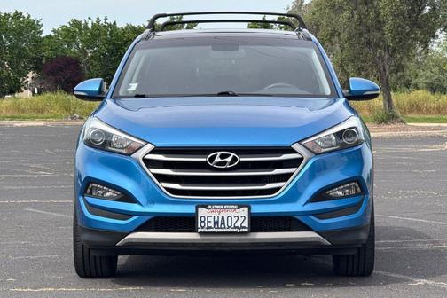 Caribbean Blue 2018 Hyundai TUCSON Value