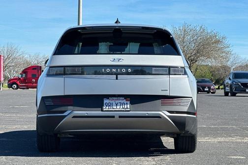 2023 Hyundai IONIQ 5 SEL