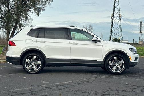 2020 Volkswagen Tiguan 2.0T SEL