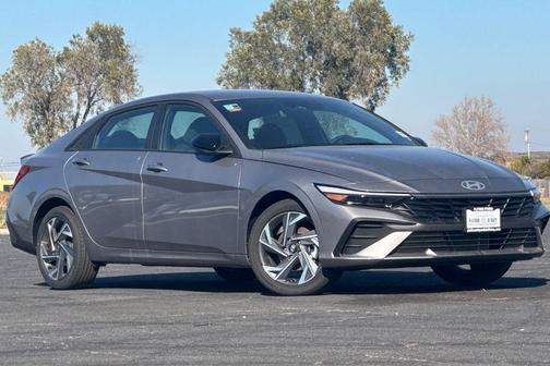 2025 Hyundai ELANTRA Sport