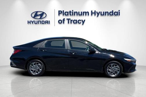 Abyss Black 2024 Hyundai ELANTRA HEV Blue