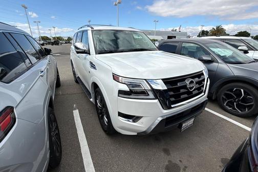Aspen White TriCoat Pearl 2022 Nissan Armada Platinum 2WD
