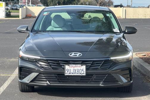 2025 Hyundai ELANTRA HEV Limited