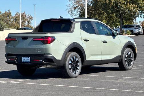 2026 Hyundai SANTA CRUZ SEL Activity