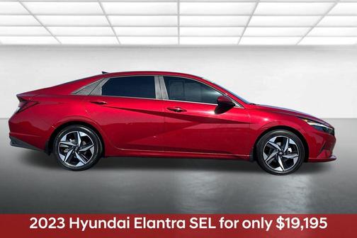 2023 Hyundai ELANTRA SEL