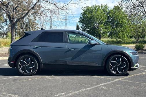 Digital Teal 2023 Hyundai IONIQ 5 SEL