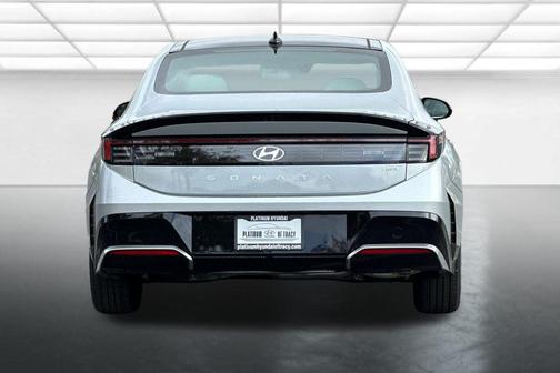 2026 Hyundai SONATA Hybrid SE