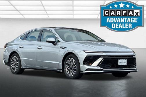 2026 Hyundai SONATA Hybrid SE