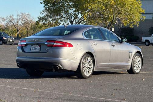 2013 Jaguar XF SC