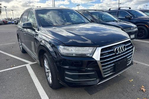 2019 Audi Q7 45 Premium