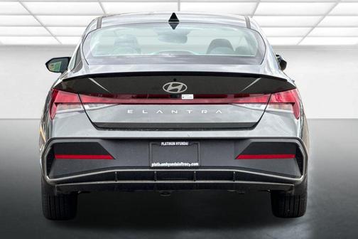 2025 Hyundai ELANTRA Sport
