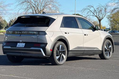 2026 Hyundai IONIQ 5 SE