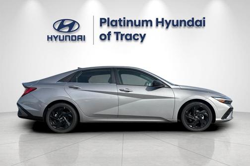 Fluid Metal 2026 Hyundai ELANTRA Sport