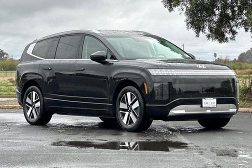 2026 Hyundai IONIQ 9 SEL