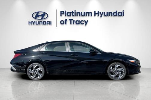 Abyss Black 2026 Hyundai ELANTRA HEV Limited
