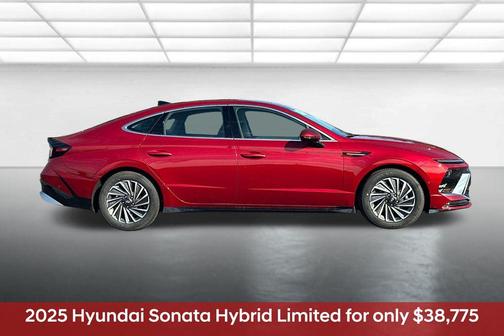 2025 Hyundai SONATA Hybrid Limited