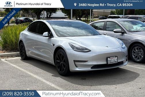 Silver Metallic 2018 Tesla Model 3 Long Range