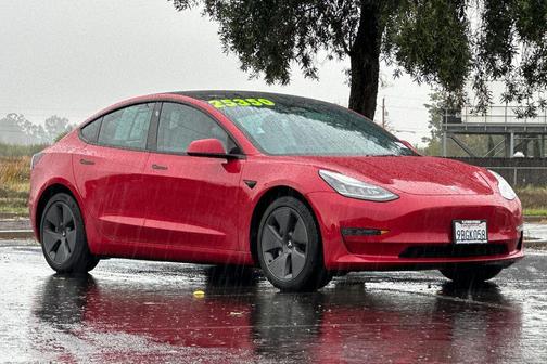 2022 Tesla Model 3 Long Range